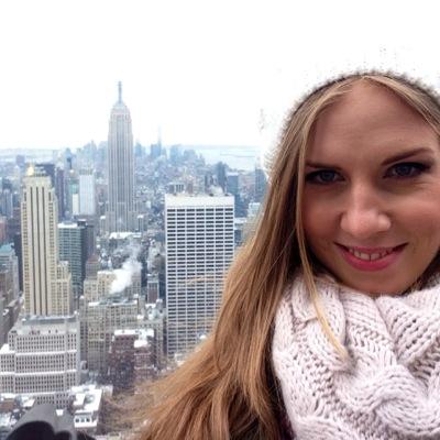 A tall Scottish girl who loves art, interior design, handmade creations, oh and smiles :) x