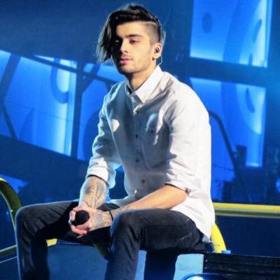 free follow from @ellieftstyles_ follow her she follows back just ask :)