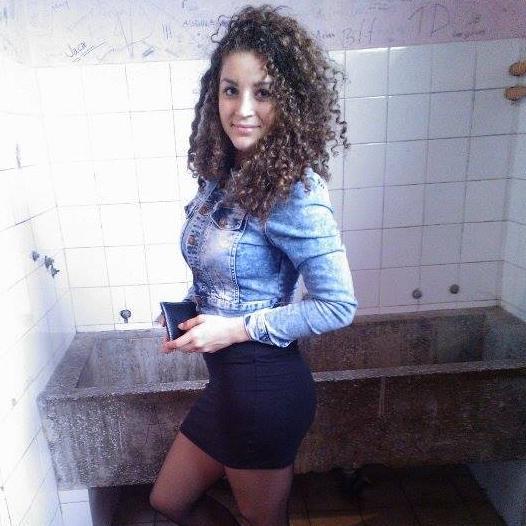 Midheta4's profile picture. Be yourself and believe in your dreams and they will come true .:$