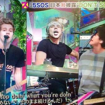 follow @bandsxhemmo