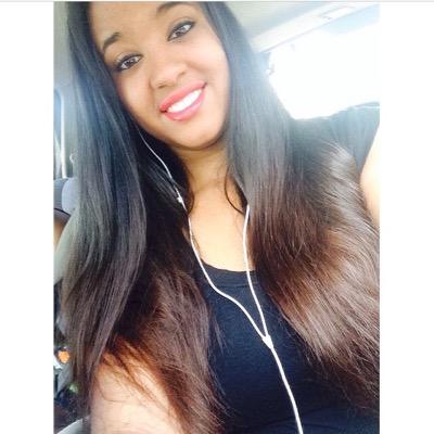 \\ Single mother in college working hard for them dollas //