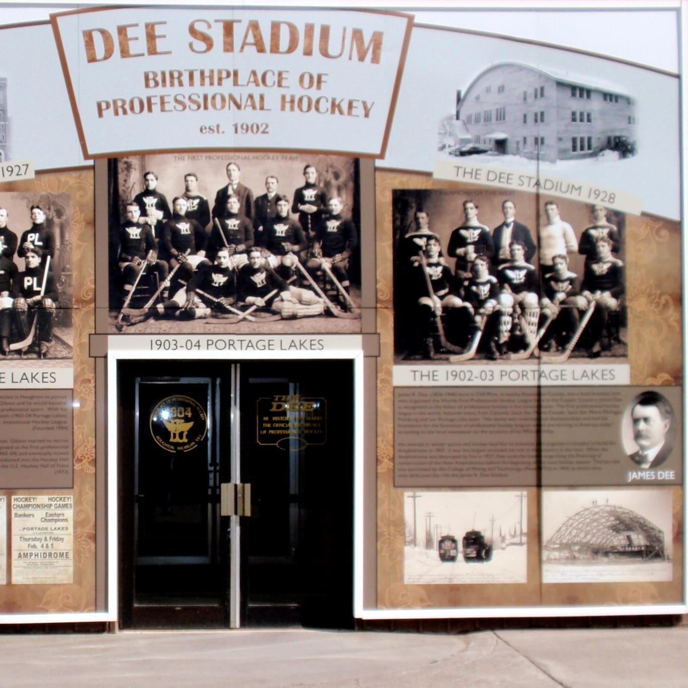 PACKtheDEE's profile picture. Houghton is Hockeyville