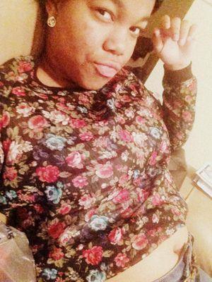 LivinnLifee  Trelona && TJ Aunt . RIP CJ ! #25