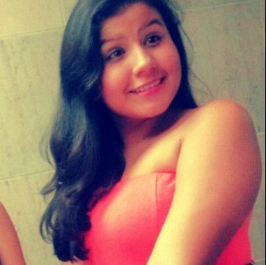 Holaa;SoyBelieber100%SiguemeYTeSigoTeCaereBien :3 ♥ AmoAMiBefaGenesis♥ AmoLaMusica,Joder,EstarConMisAmigas,Etc♥ AmoElFutbol♥MeGustaElChocolateeee♥Oswaldo:3