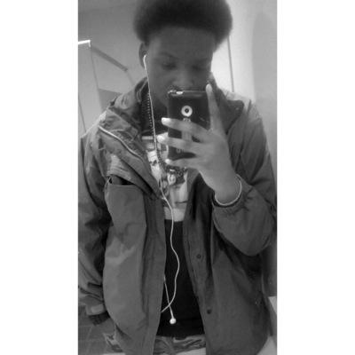 还有一条细线之间的爱和恨，光明和黑暗 #WhootyGang #BlaxkHippy #FKOD I'm IRIE #RoyalIntentions