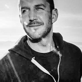 Photographer / Communication and Brand Strategist / Human Behavioralist. Insatiably curious + Always entertained.