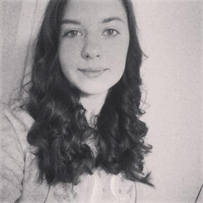 olyaand3's profile picture. 