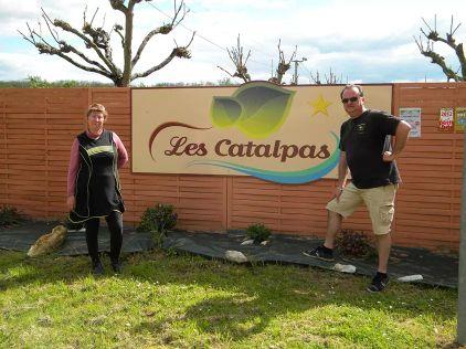 camping familial au bord de la riviere ....