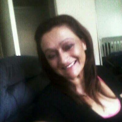 Im a Beautiful intelligent Latina.
I'm looking for fun friends.
that are not expecting anything other than friendship