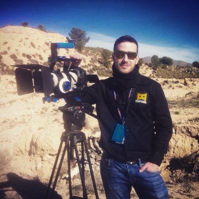 30 años. Aficcionado al mundo del motor.