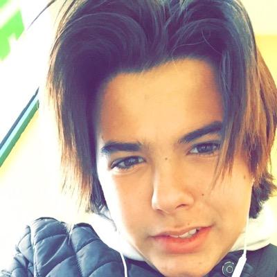 Facebook : Hako's Lp Snapchat : hakslp