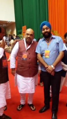 Ex state secretery bjp yuva morcha delhi 
Ex disst secretery bjp mayur vihar 
ex vice president sikh cell delhi