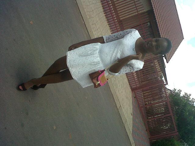Kind,4rndly,very,quite persn lyks 2 knw ppl,socialise nd I'm always my self bbm pin:25d3d167