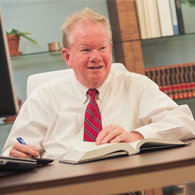 Attorney - bankruptcy, real estate, probate & estate planning; business; loves the mountains