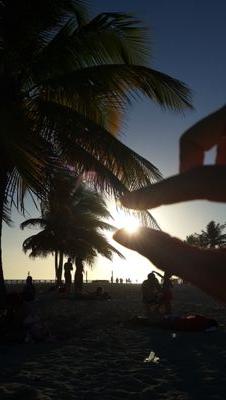 Mercadologa de profesion ♥coca-cola, chocolates -cine -disco -playa! creyente en Dios 🙏🏻