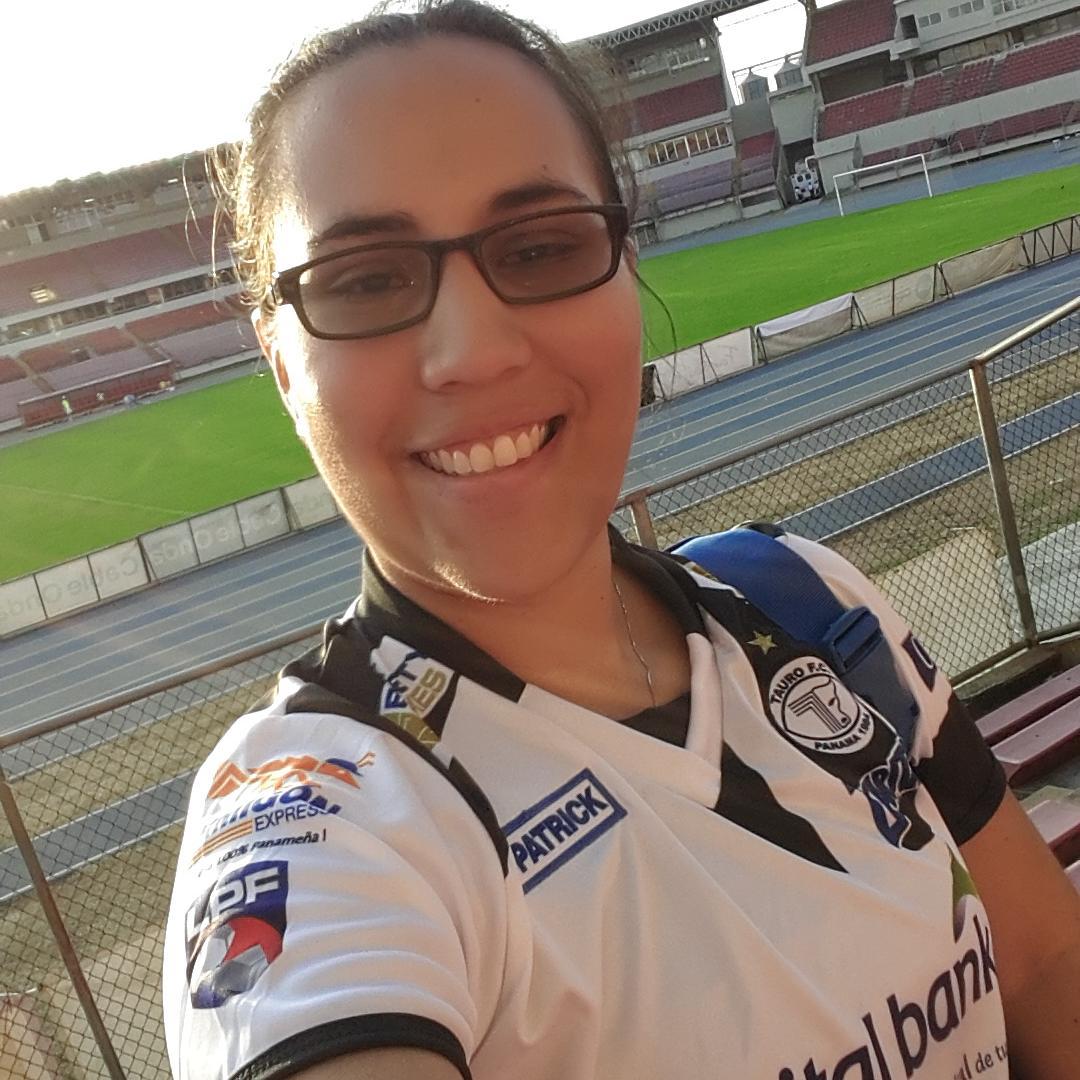 StephCornejo's profile picture. Fanática del deporte, hincha del @TauroFC.
