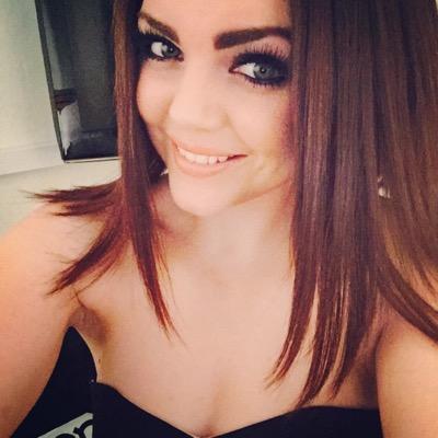 Emmajleighfield's profile picture. ⭐️gym girl ⭐️ clean eating ⭐️ weight training ⭐️ MMA/UFC ⭐Swindon UK born n raised ⭐️