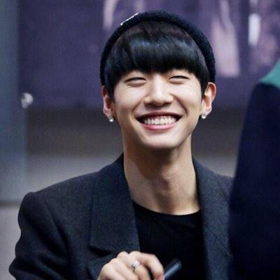 สวัสดีครับ ผมบังยงกุกจากบีเอพี (R: @BAP_Bangyongguk ) ถึงหน้าจะโหด แต่อยู่โหมดทิกเกอร์นะครับ ถถถถ มีลูกแล้ว น่ารักด้วย-- IG: BANGTEEZY (030714)