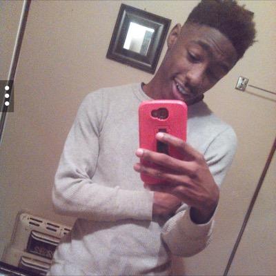 HustleIs The Way Around It✊..