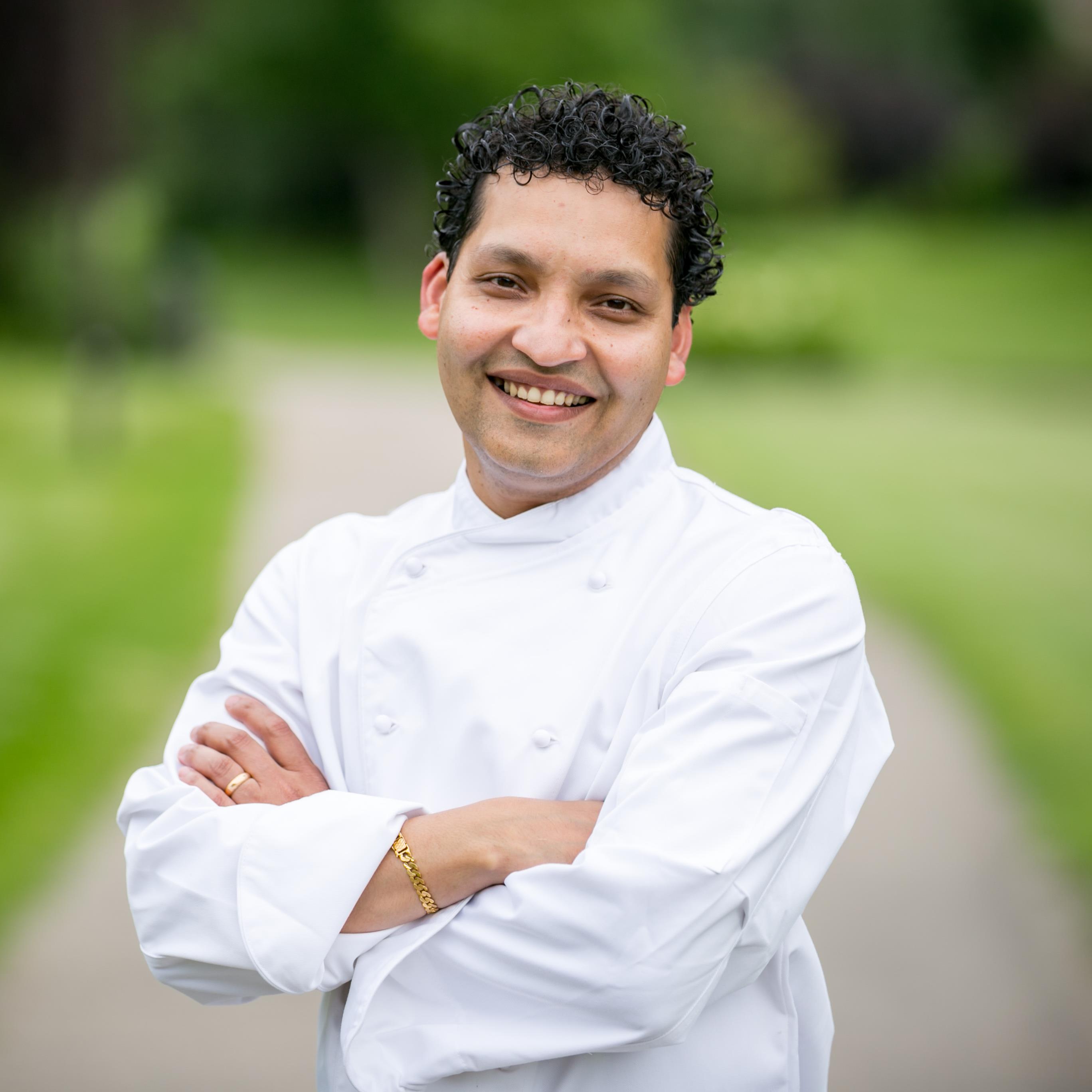 Chef/ Owner Rebello Food Studio / Skye Café & Bistro / Catering by RFS
follow  https://t.co/eILXE80vrd