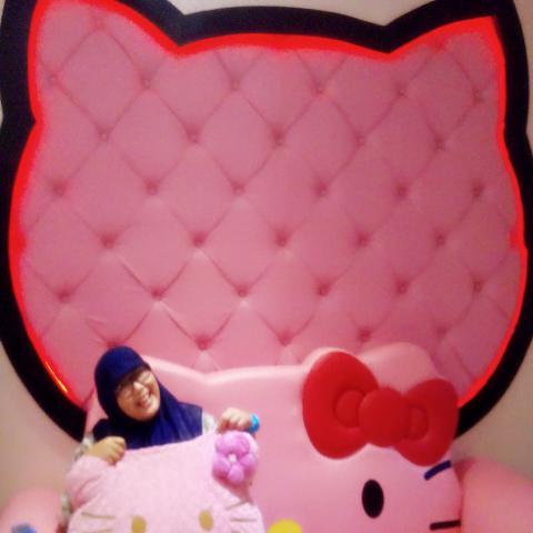 @Idol || #LoveK-Pop || #SONE || #Yoonaaddicts || #axeanarchyisland