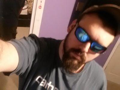 I like to play video games,  hunt, fish, go mudding,  and hang out with freinds