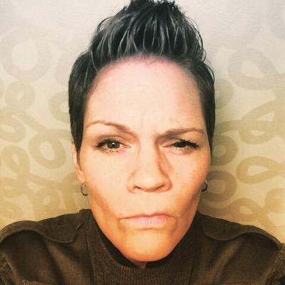 BackmanMia's profile picture. 