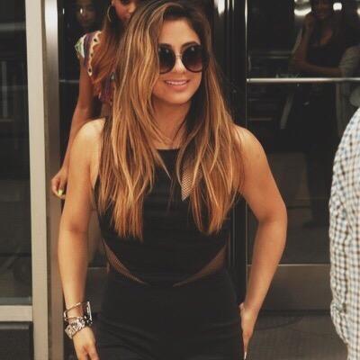 GUYS PLEASE JUST RT THIS TWEET https://t.co/pf7nES4fix PLEASE I BEG YOU!