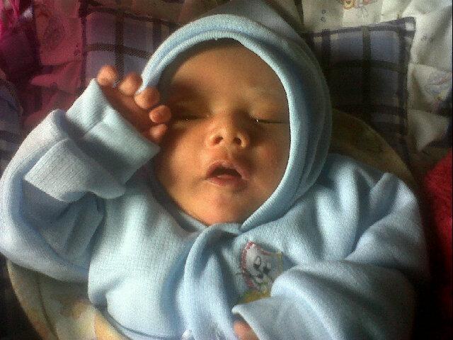 Liong_Haw27's profile picture. I love family♥