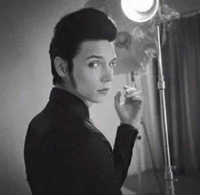 ~Andy Biersack Imagines~
★Send in pic/plot requests! (pics with CONTEXT PLEASE)★