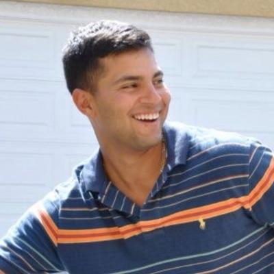 The official twitter page of Juan Navarro Marine Corps veteran, father, half centaur, magician.