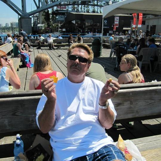 MikeFranz619's profile picture. 