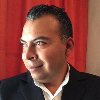 Artista Plástico egresado del INBA, 