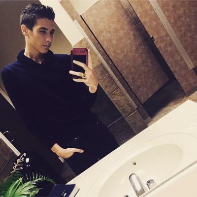 ElishaAllen17's profile picture. 