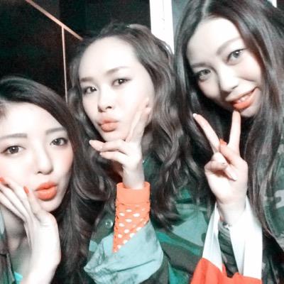 flashy☆girls公式アカウント。K-POP.J-POP.ニュージャク.フリースタイル幅広くやってます♬東京.神奈川で活動中プライベートも仲良しな3人組！！皆さん宜しくお願いします＼(^o^)／