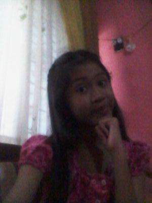 AstherChelsea's profile picture. Habis kehujanan, jd kedinginan deh!#