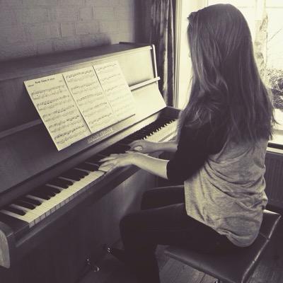 - fangirl - dutch - music -