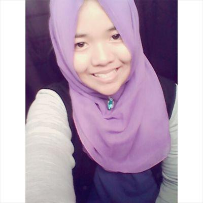 selfie with qoute amilinavampire