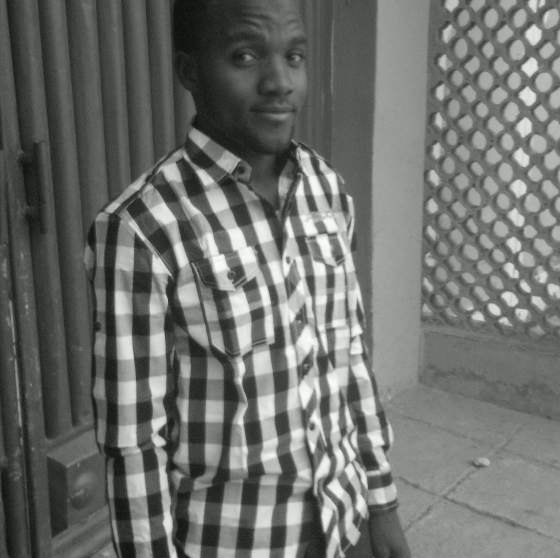 AbdullahiIbra2's profile picture. 