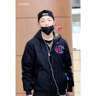 Bobby iKON roleplayer @hayih_lee my pig