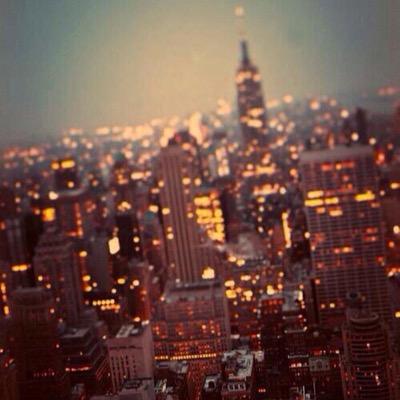 HS_DailyNews's profile picture. 