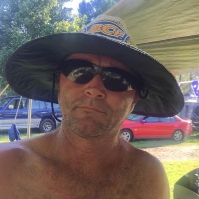 Peer Reviews - That idiot in the other room - Mum; How come WE got him? - Dad;  I really respeck that guy - Lance Armstrong