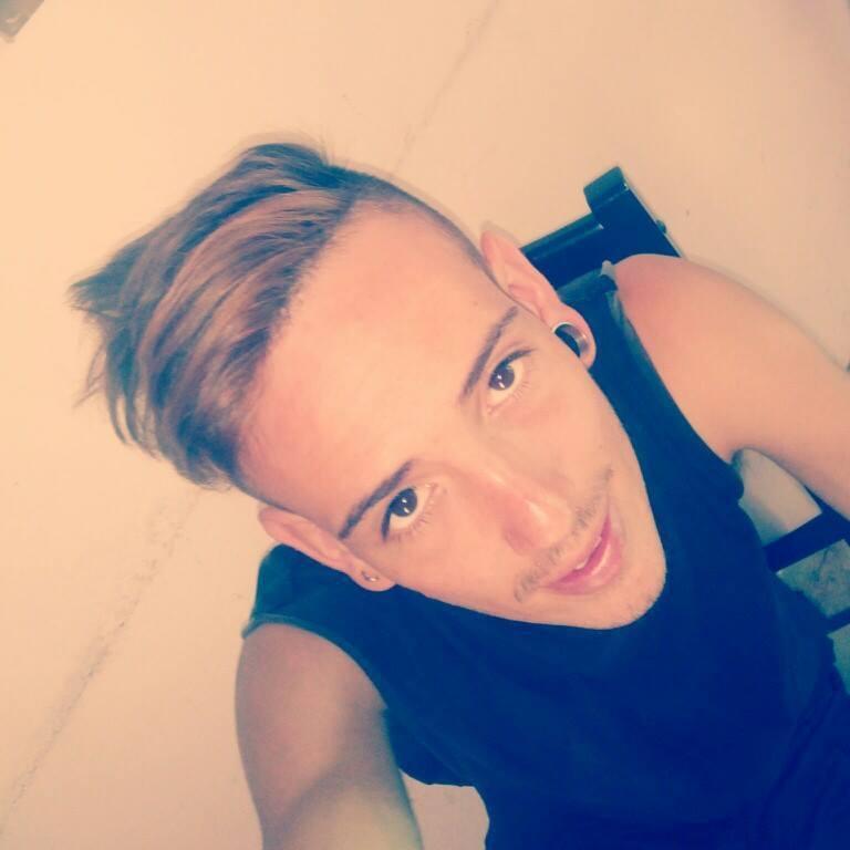 En busca de un sueño. ♛ ϟ Valora lo que tiene, porque va a llegar el dia que no tengas nada. ϟ ⭐!Seguime y Te sigo¡⭐