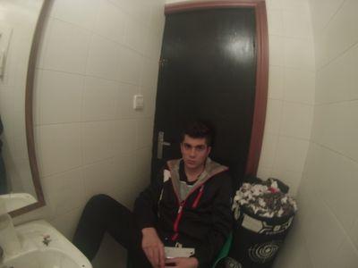 Como iran mis compañeros que quisieron verme abajo.Yo como la mayoria odio las despedidas.Quien juege con mi bro @Zoran_Martin dormira en un hospital.