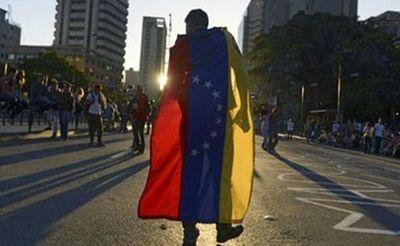 Somos una SOLA VOZ, Somos un SOLO PUEBLO... Y LIBRE!!!    Siguenos en @VzlaUnidaZello