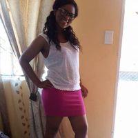 Charmz1407's profile picture. 