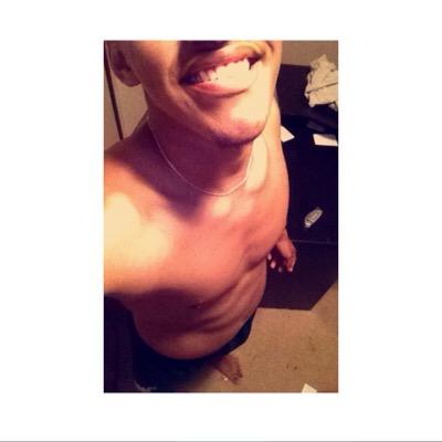 kenyoooon's profile picture. S I N G L E  / A R I E S  / F O O T B A L L