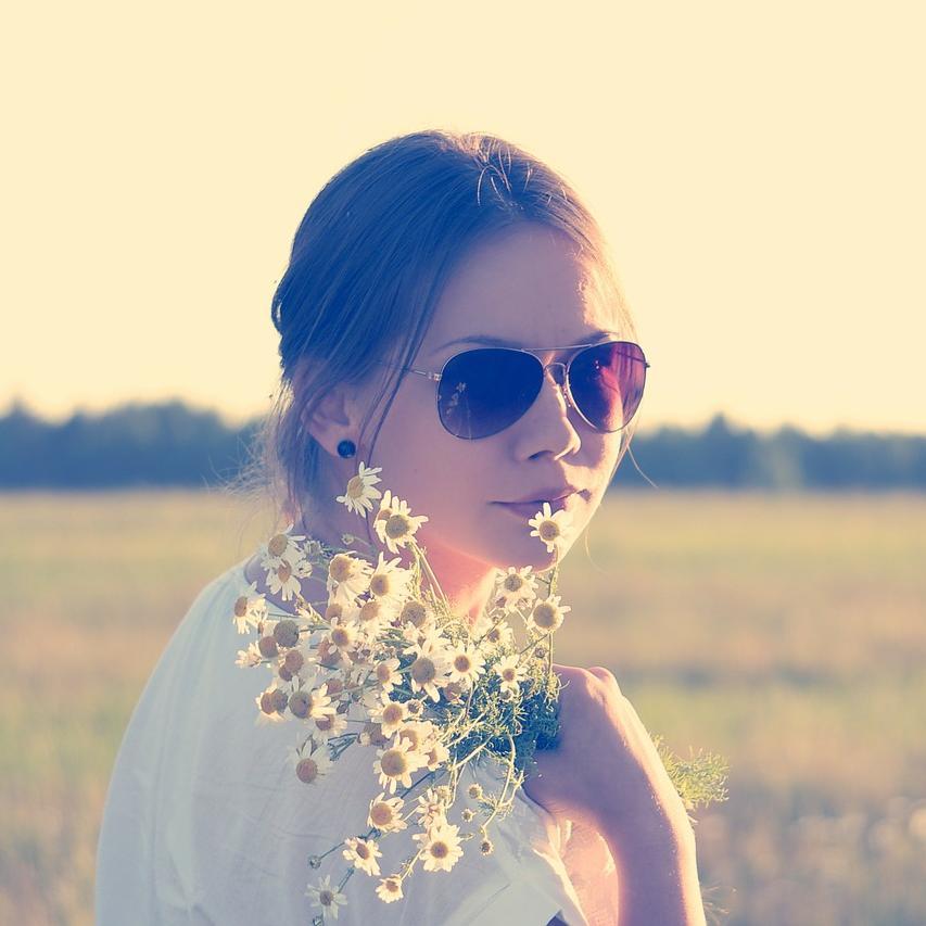 Please follow. I post about the jewelry and beautiful accessories I come across every day. New stuff added daily.