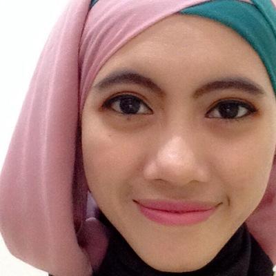 Female | Moslem | Wanna be a good pharmacist | Apoteker 80 UI