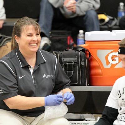 Born and raised in Findlay, Ohio. BGSU alum. Athletic Trainer for Otsego High School. In love with my husband and daughter!